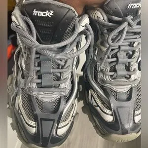 【最終値下げ】BALENCIAGA Track 2 スニーカー グレー Balenciaga | Shoes | Balenciaga Track 2 Sneakers Grey | Poshmark